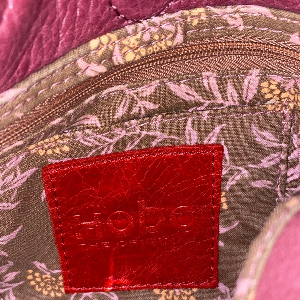 HOBO Pink Leather Crossbody Bag with Zipper Accents❤️ 8”W x 9”L - Picture 3 of 7